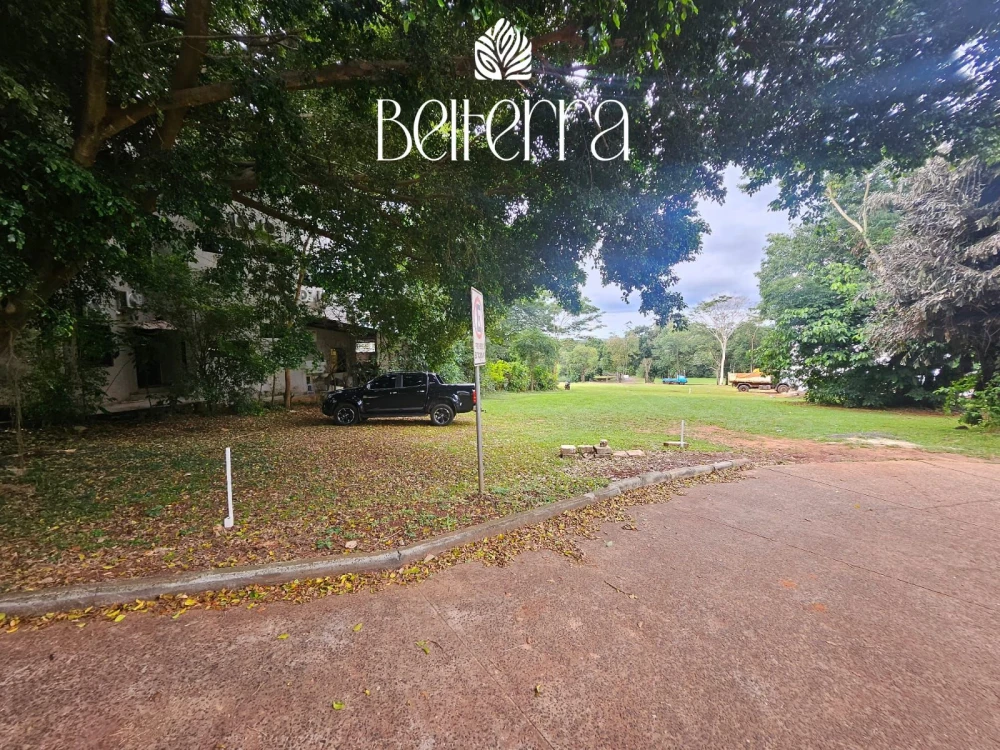 TERRENO EN VENTA EN LA ZONA COMERCIAL DEL PARANÁ COUNTRY CLUB